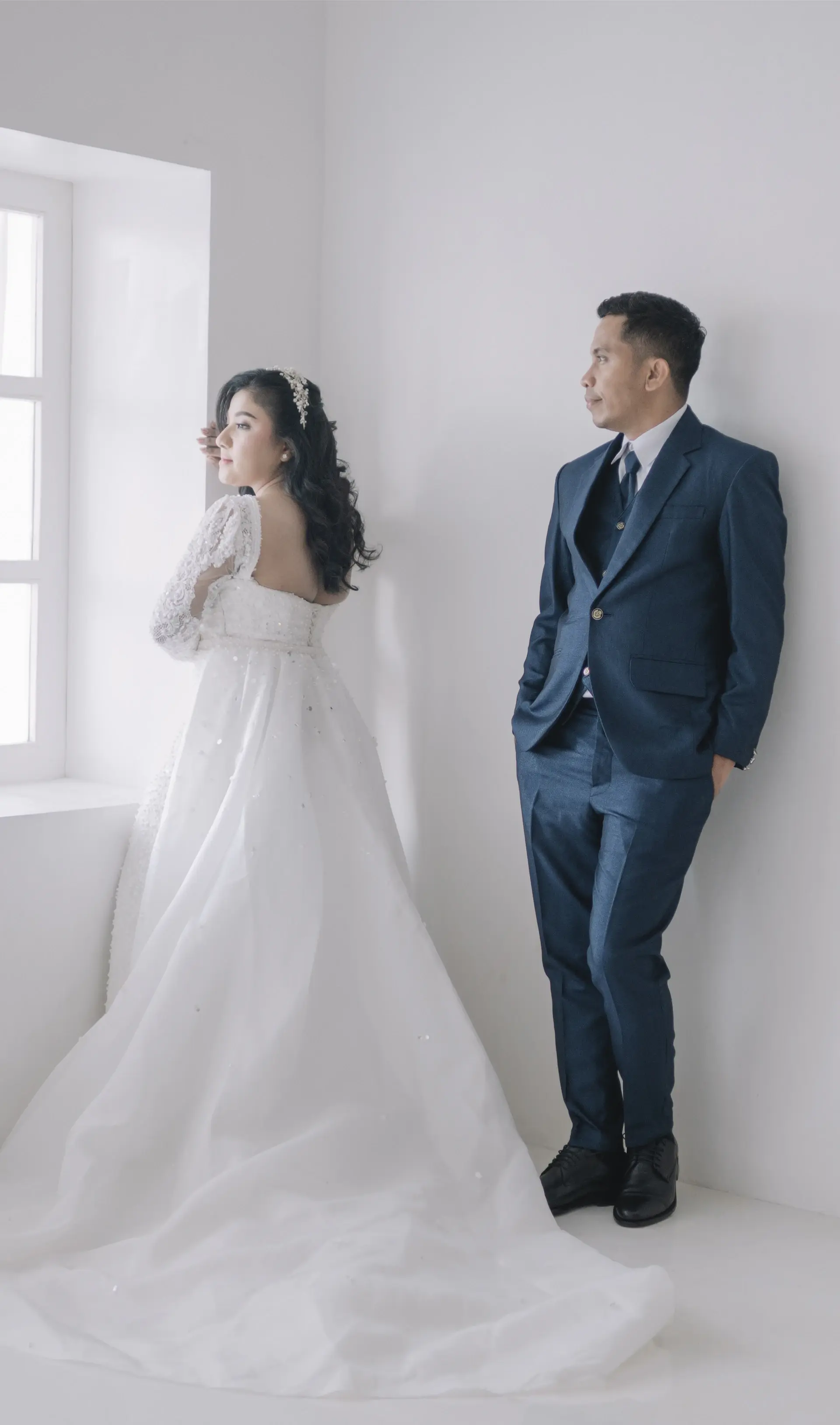 Chân dung cô dâu chú rể