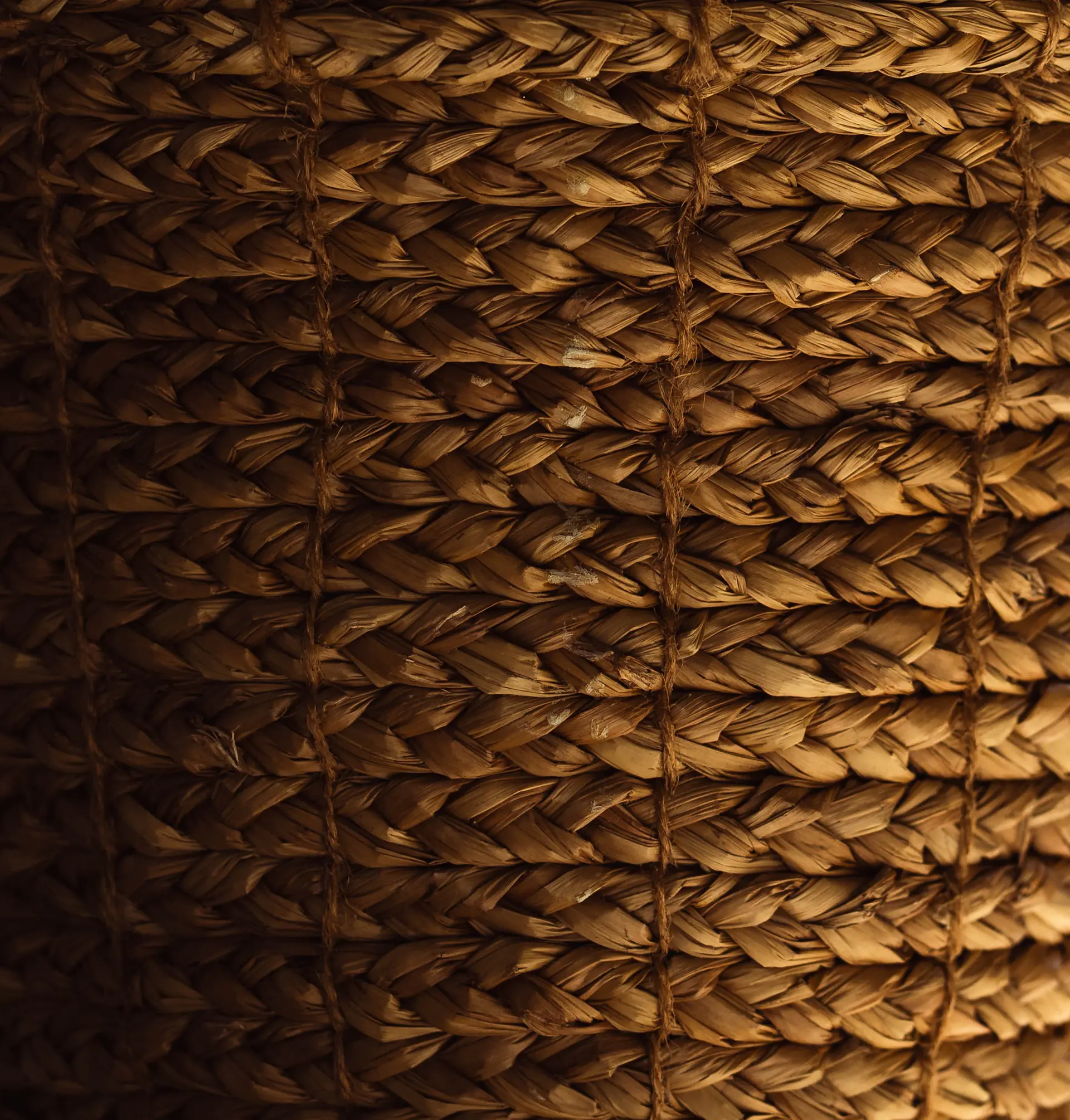 Natural woven seagrass basket