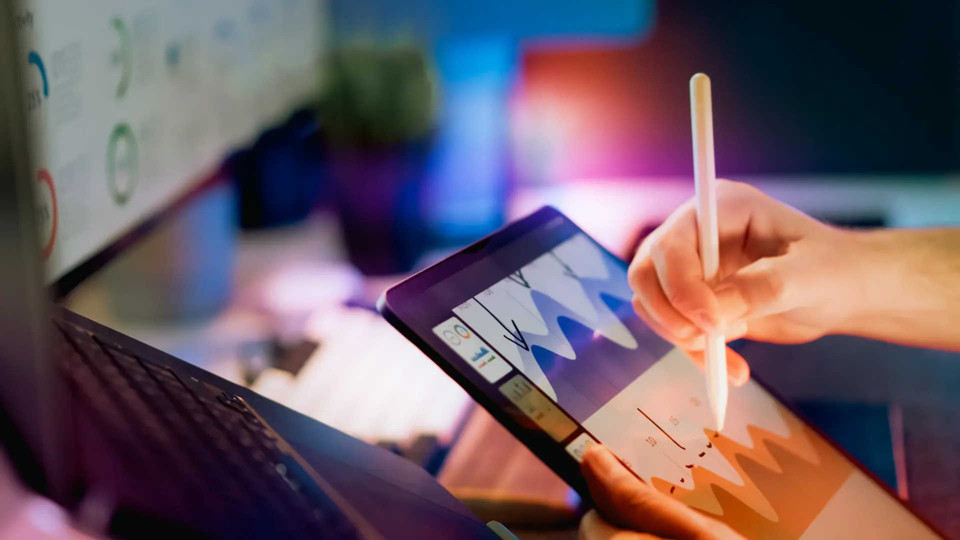 Dashboard tài chính NetSuite Financial Management