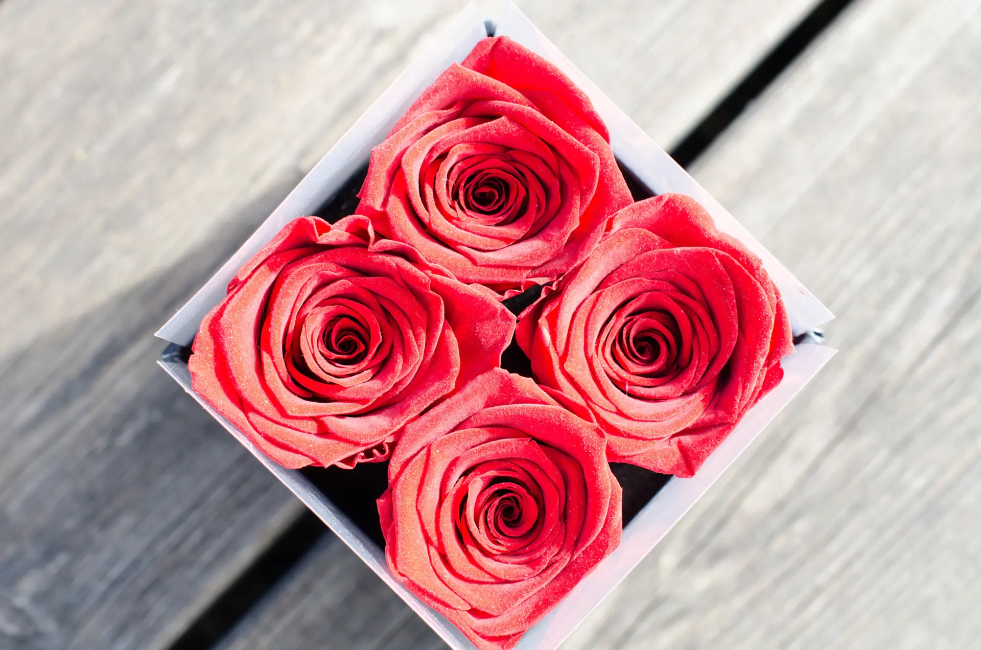 A rose bouquet in royal style