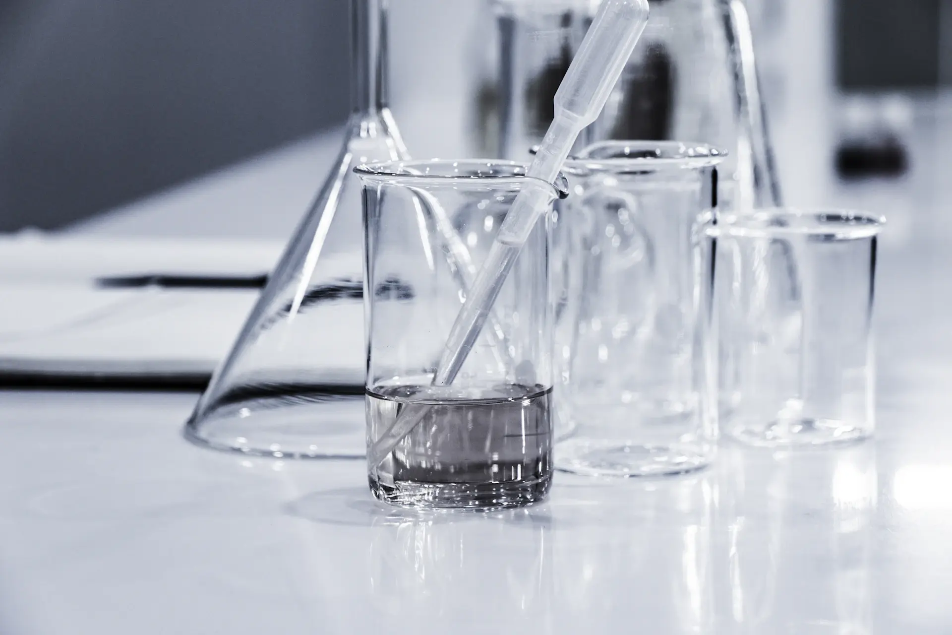 Clinical trial room với người tham gia