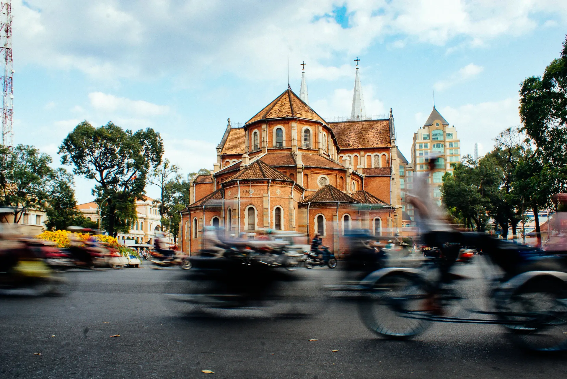Nhà thờ Đức Bà