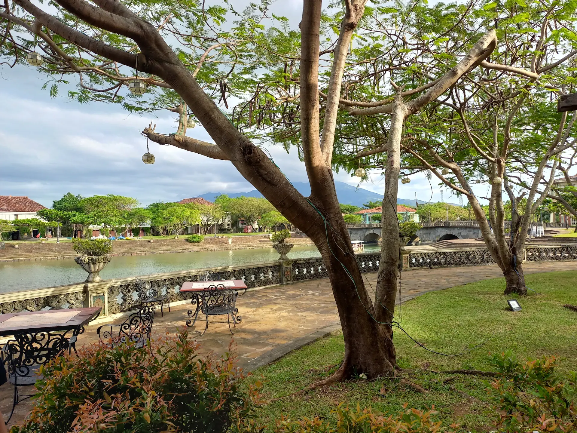Khu nghỉ dưỡng Riverside Thủ Đức