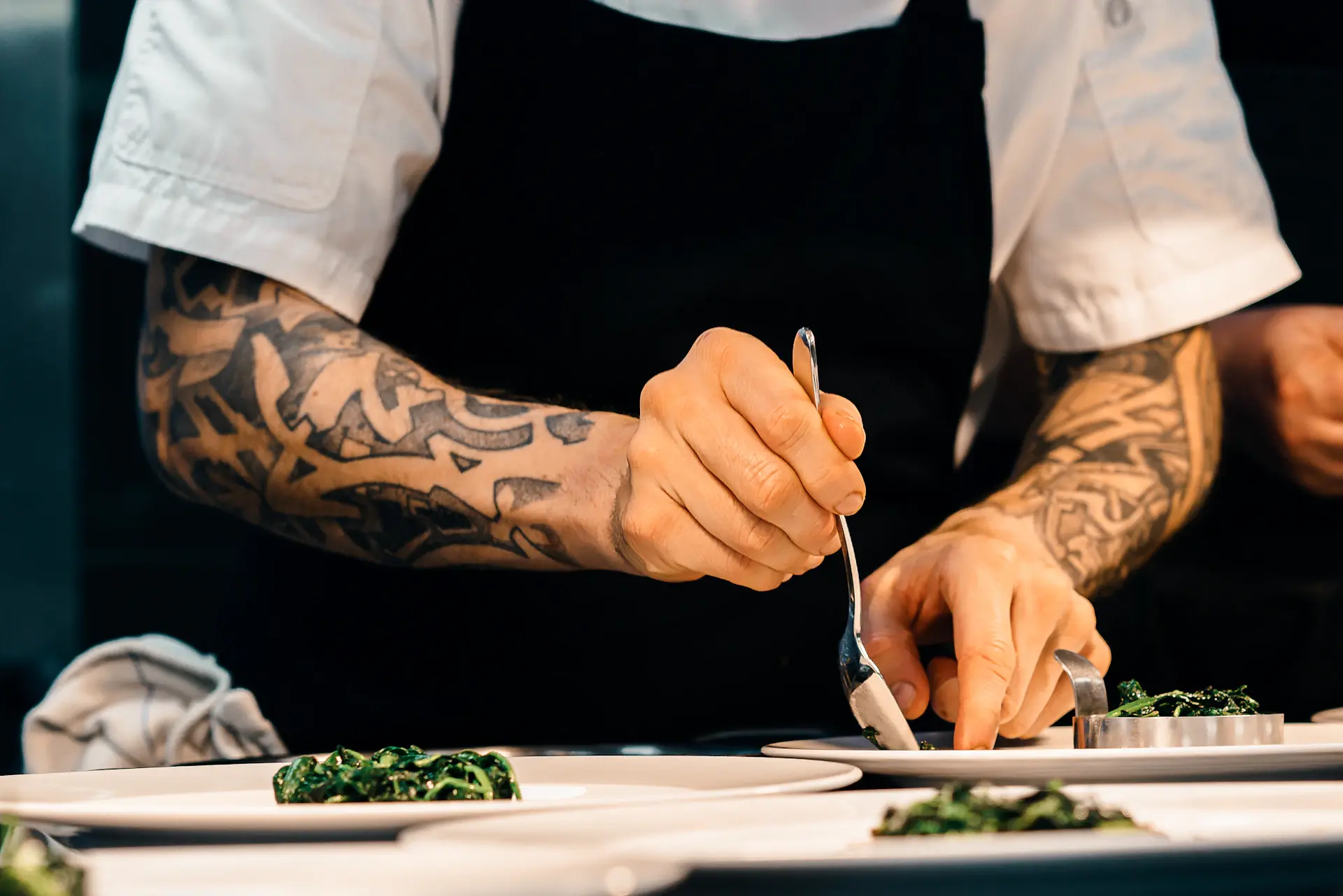 Sashimi master cắt cá ngừ vây xanh