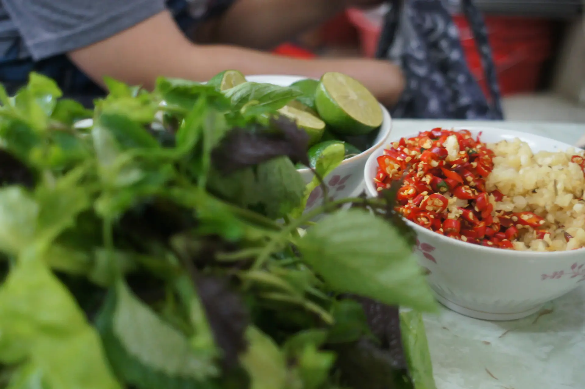Rau muống chẻ