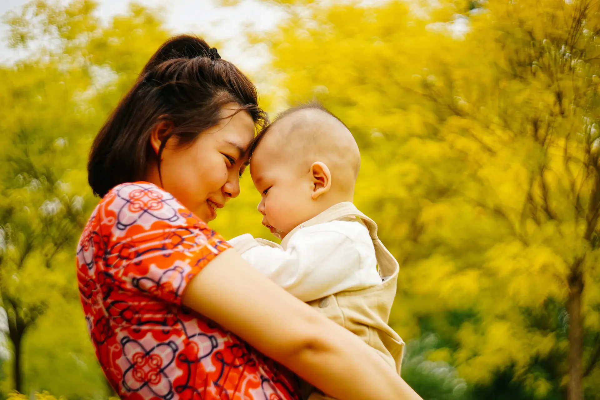 Mẹ và bé được chăm sóc tận tâm cùng Care With Love