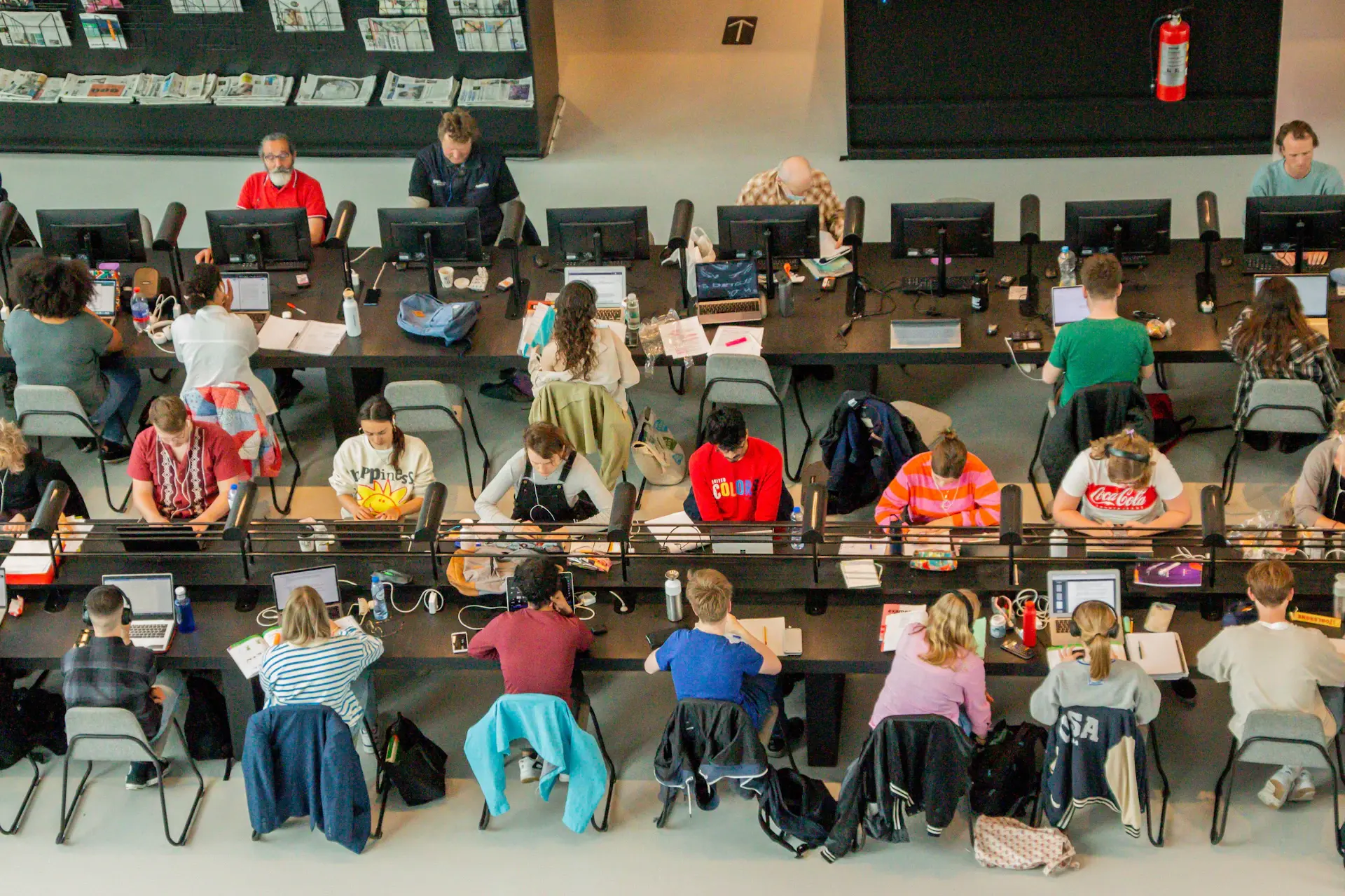 Students attending an Elite Pathways study-abroad seminar