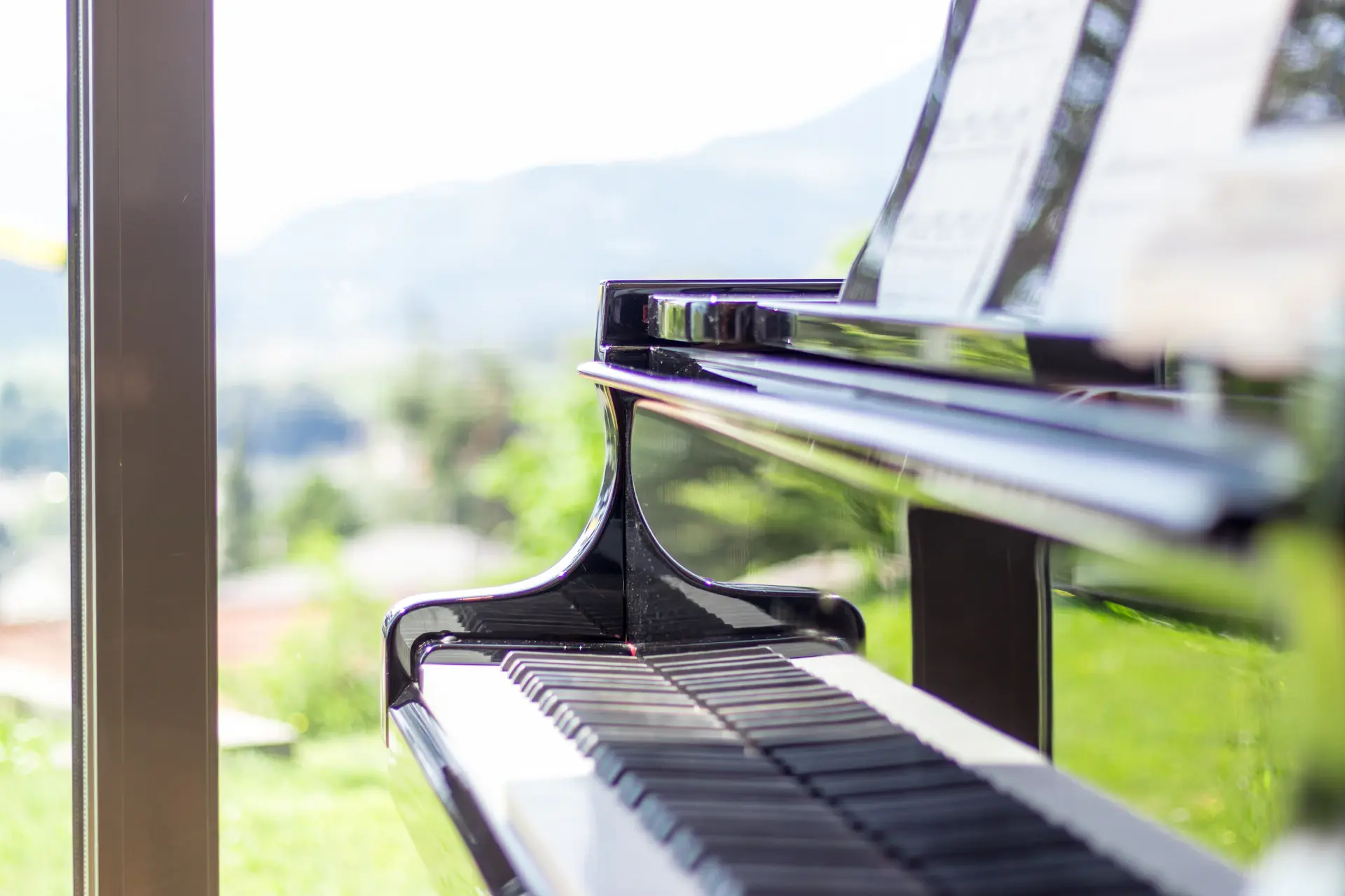 Yamaha C3X Grand Piano