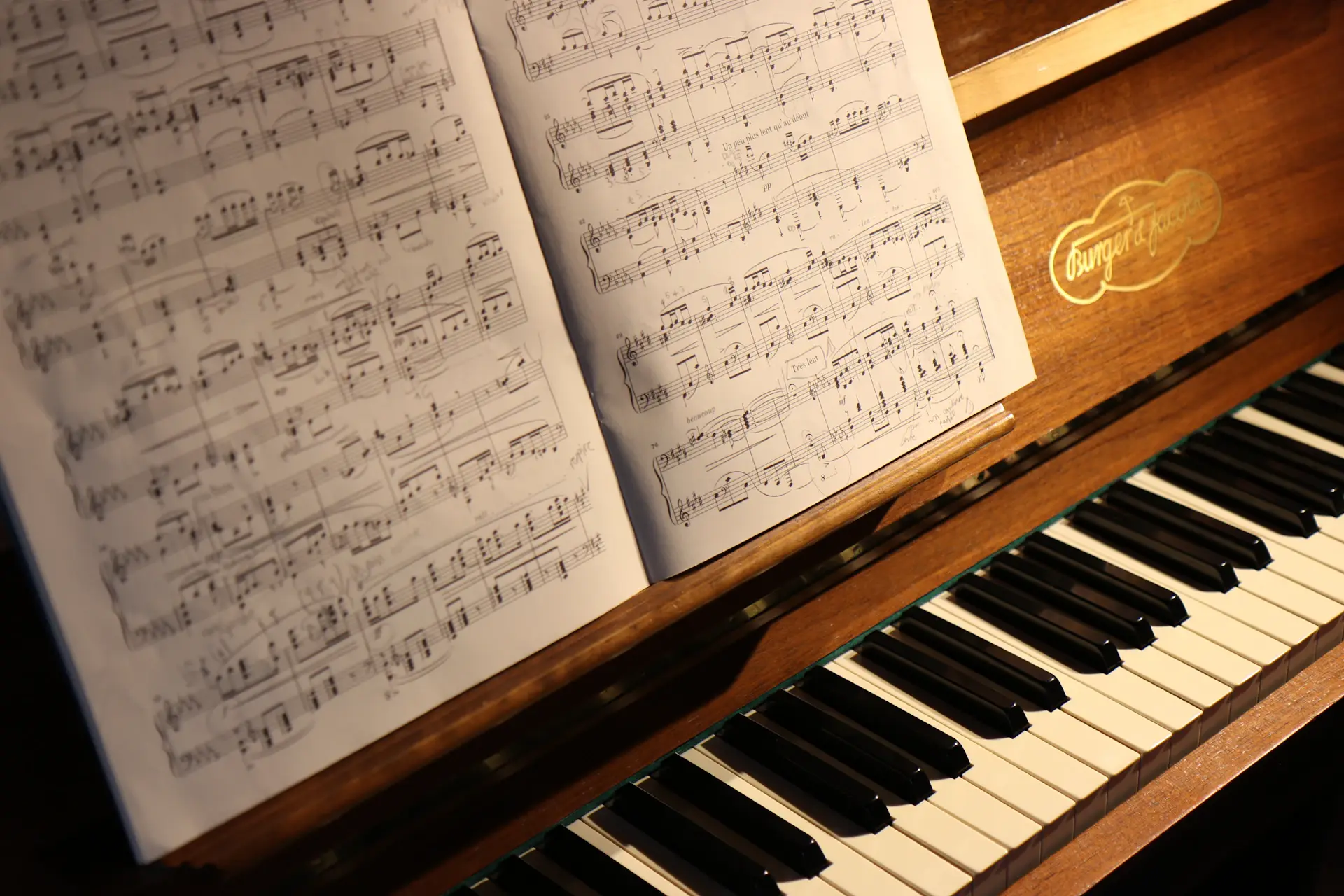 Học viên luyện thi ABRSM tại Nhất Tâm