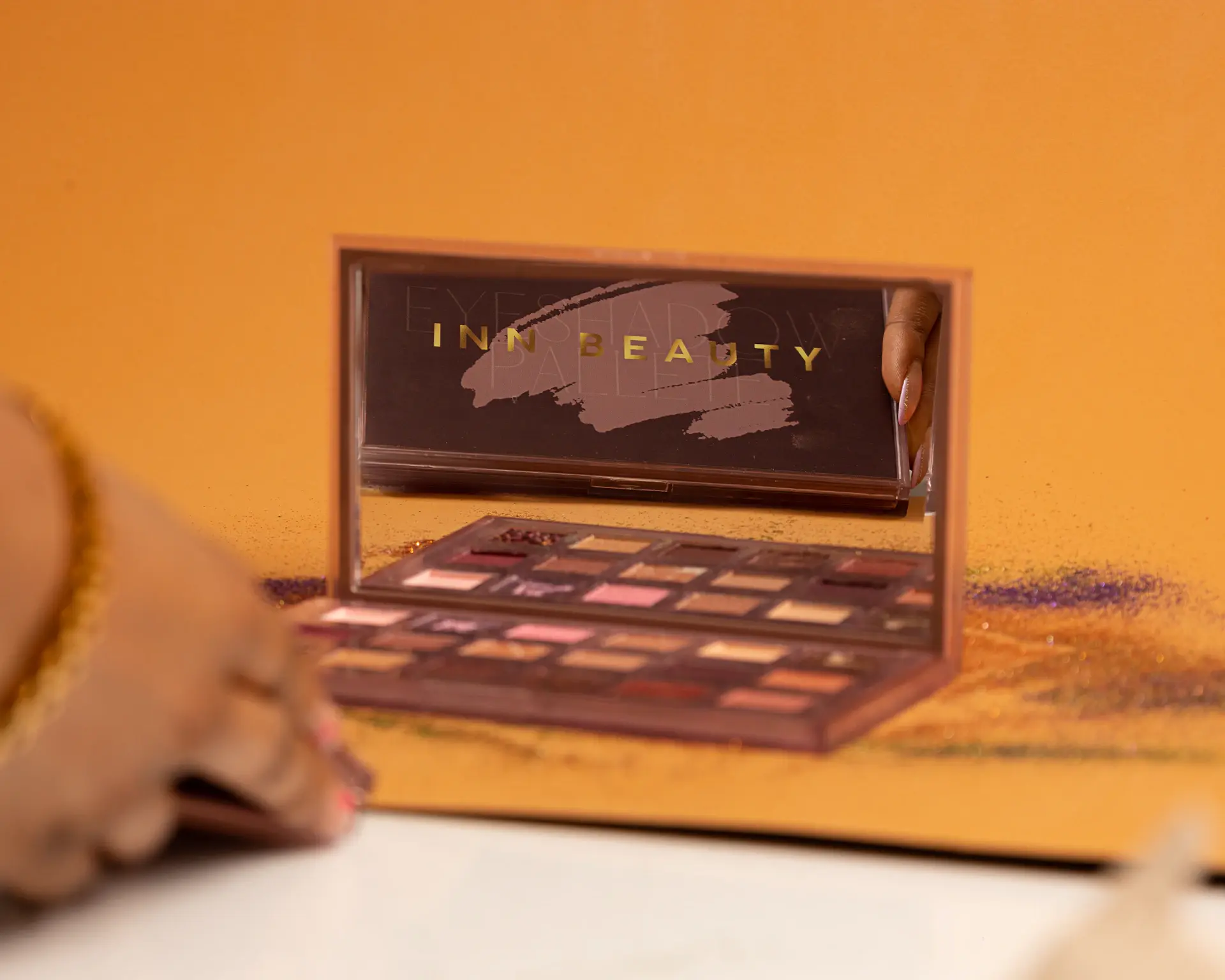 Bảng phấn mắt Aurora Eye Palette Spring Bloom Edition
