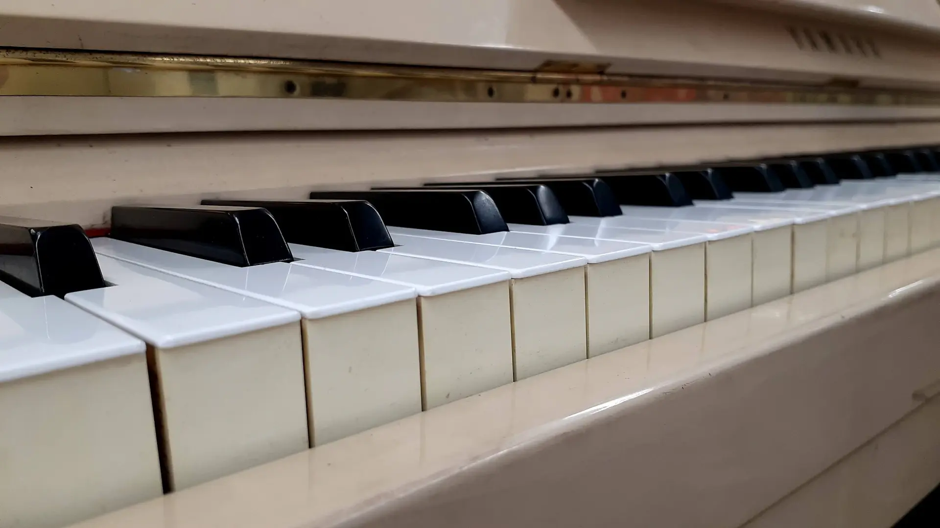 Yamaha U1 Upright