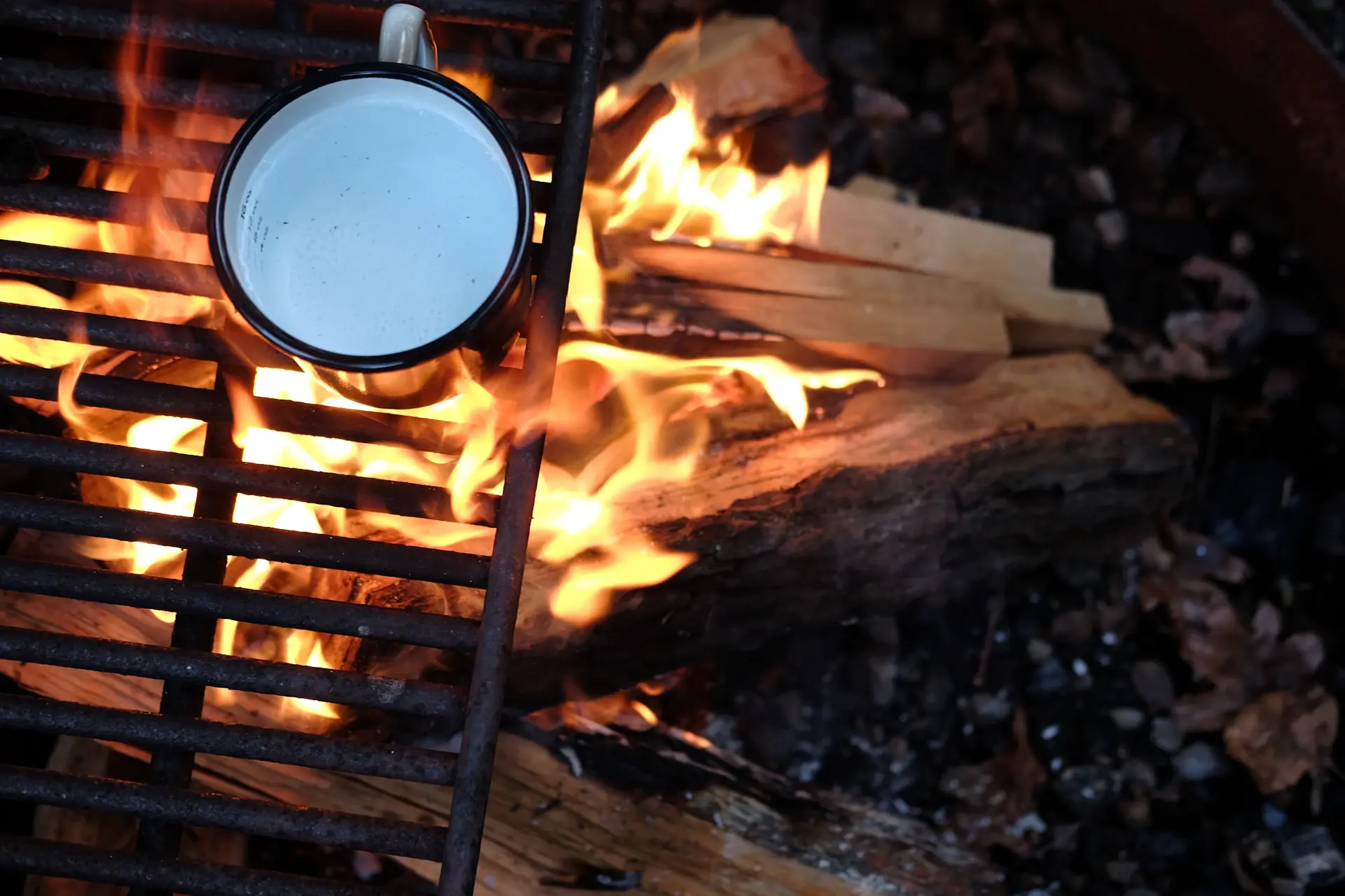 Mặt số enamel grand feu trong lò nung