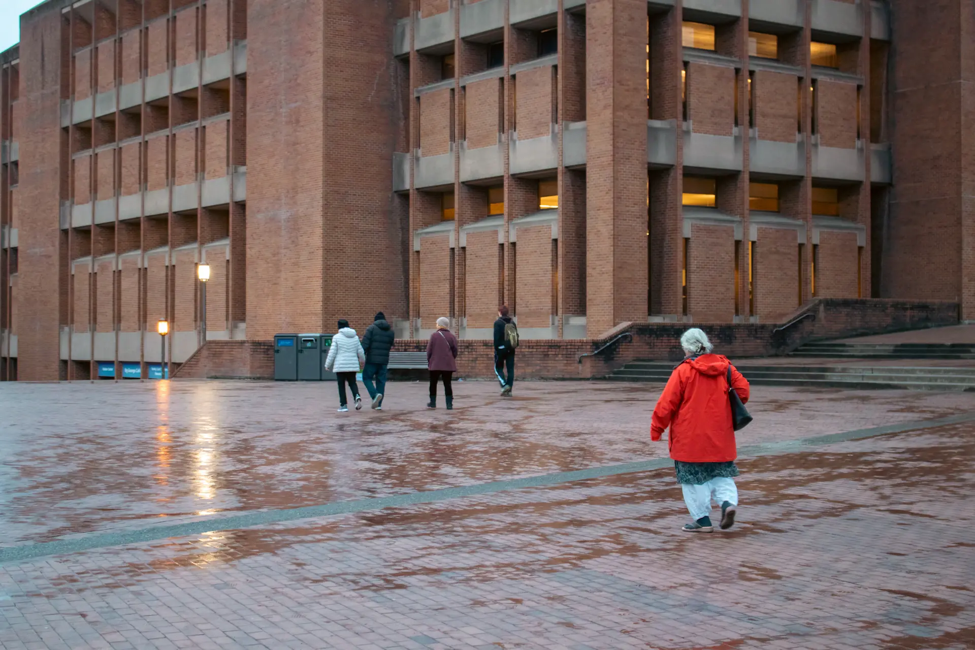 Students crossing the central plaza