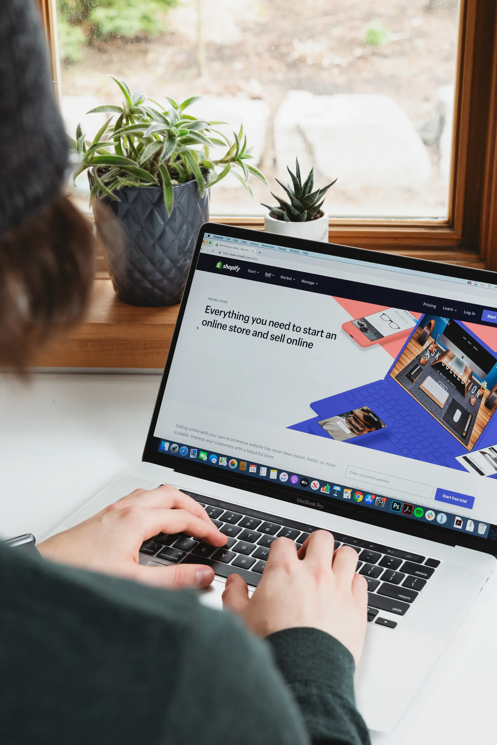 E-commerce platform project thumbnail