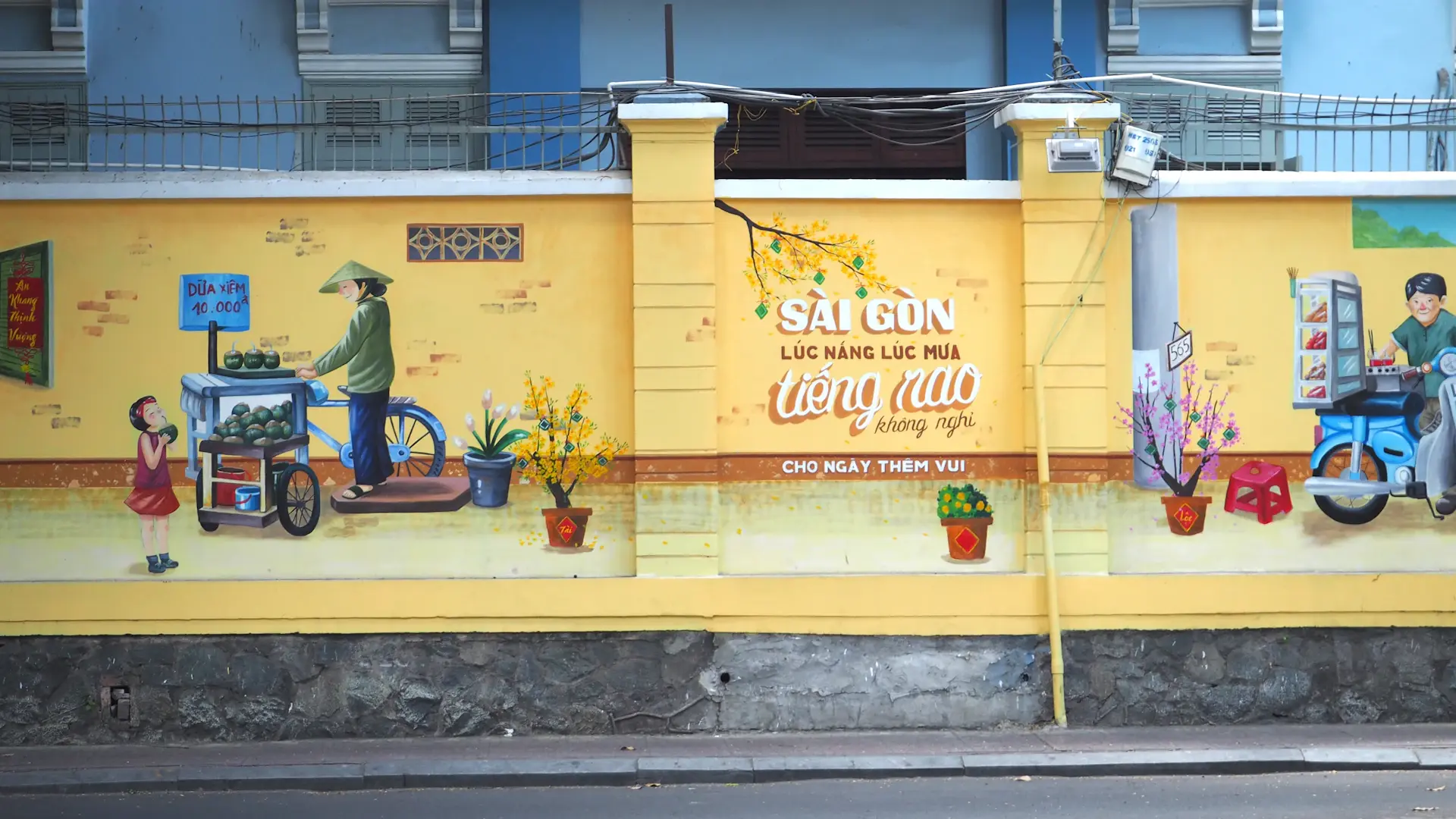 Saigon honey latte in a hand-thrown ceramic cup with golden foam