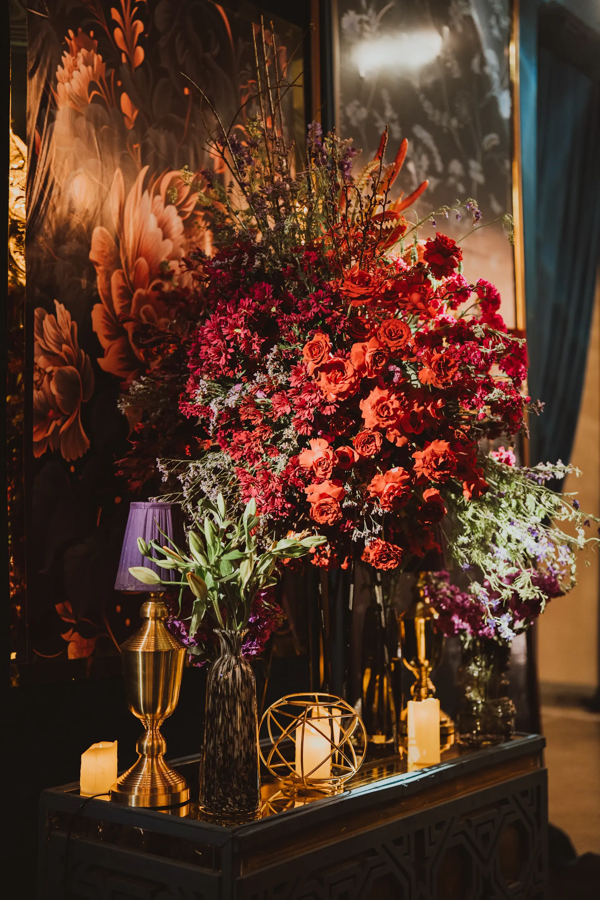 Rose decor for a luxury gala soiree