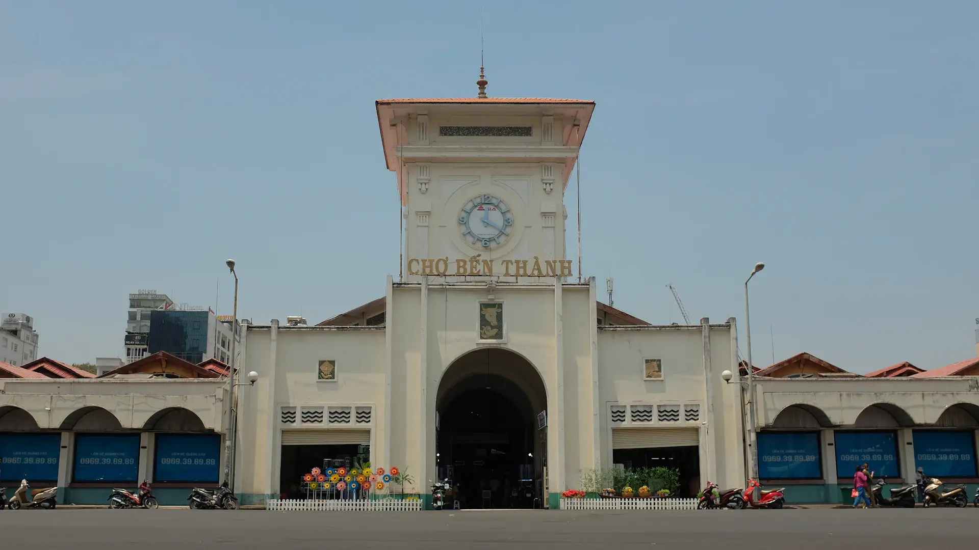 Chợ Bến Thành, Quận 1