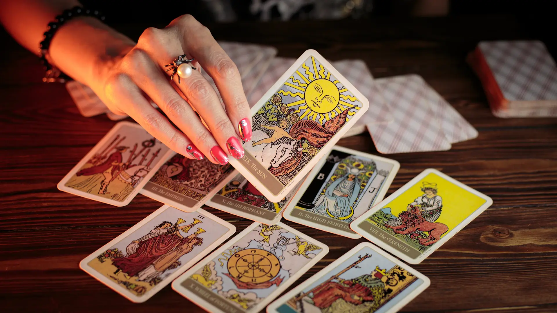 Lá bài Tarot khởi đầu mới