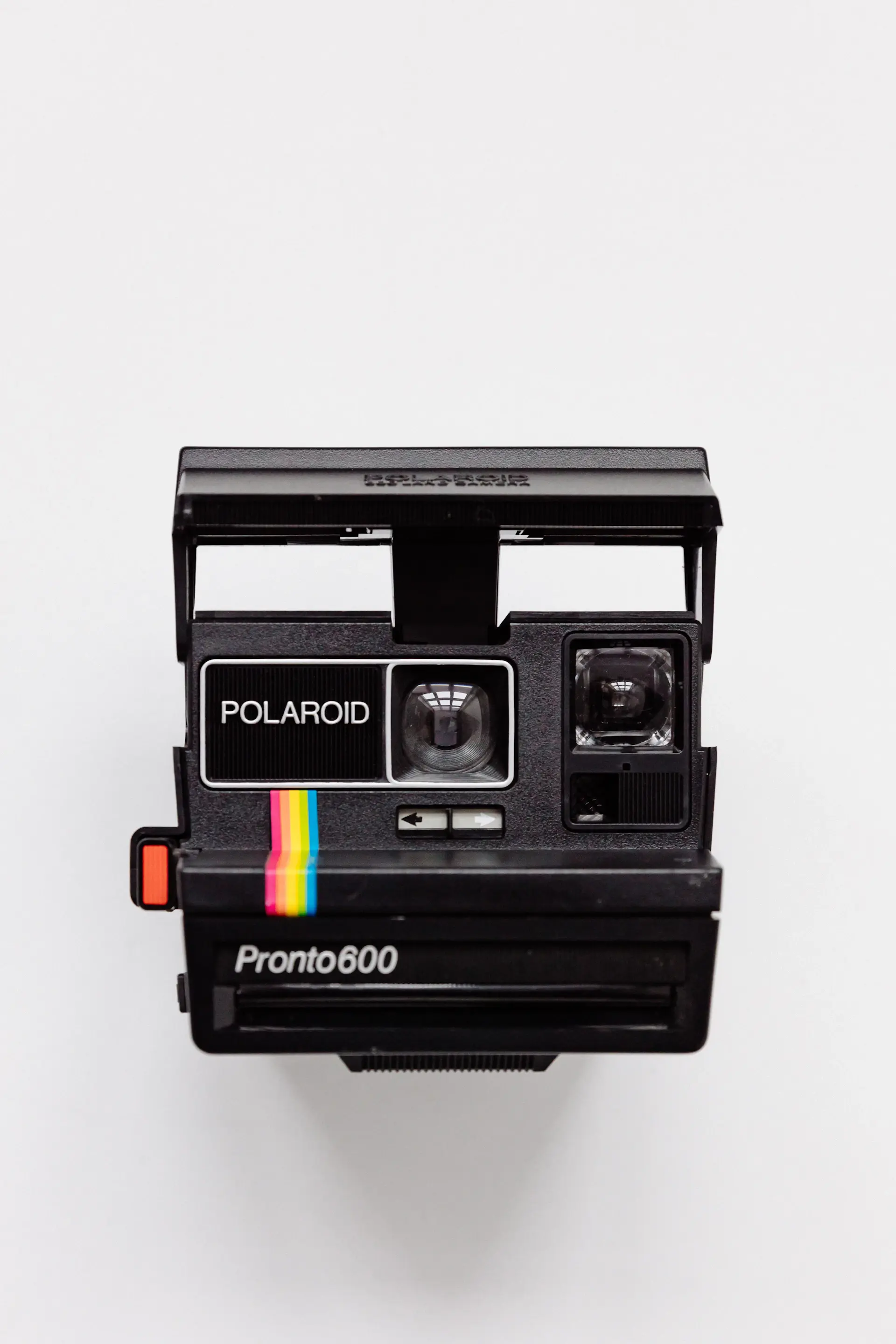 Polaroid hậu trường shooting bộ sưu tập đầu tiên năm 1996