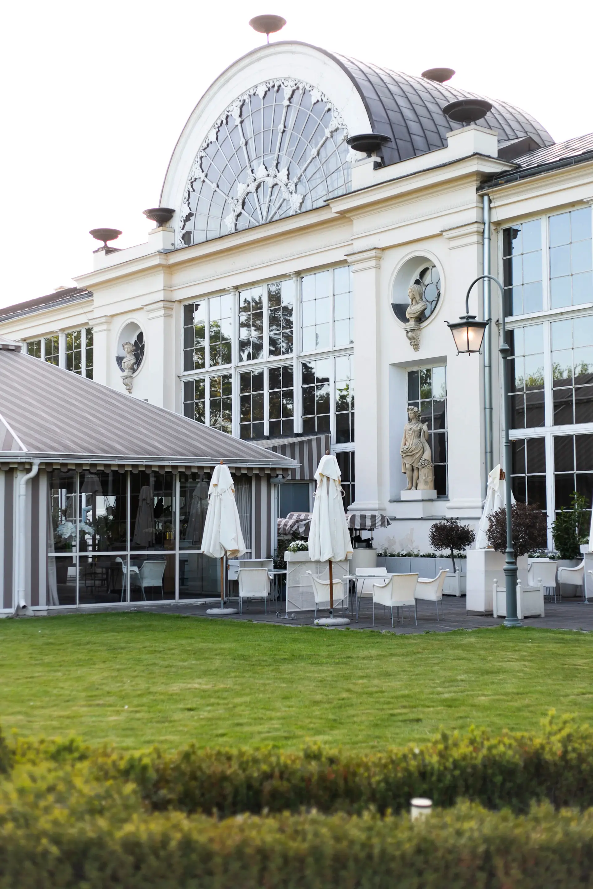 Garden terrace ceremony setup
