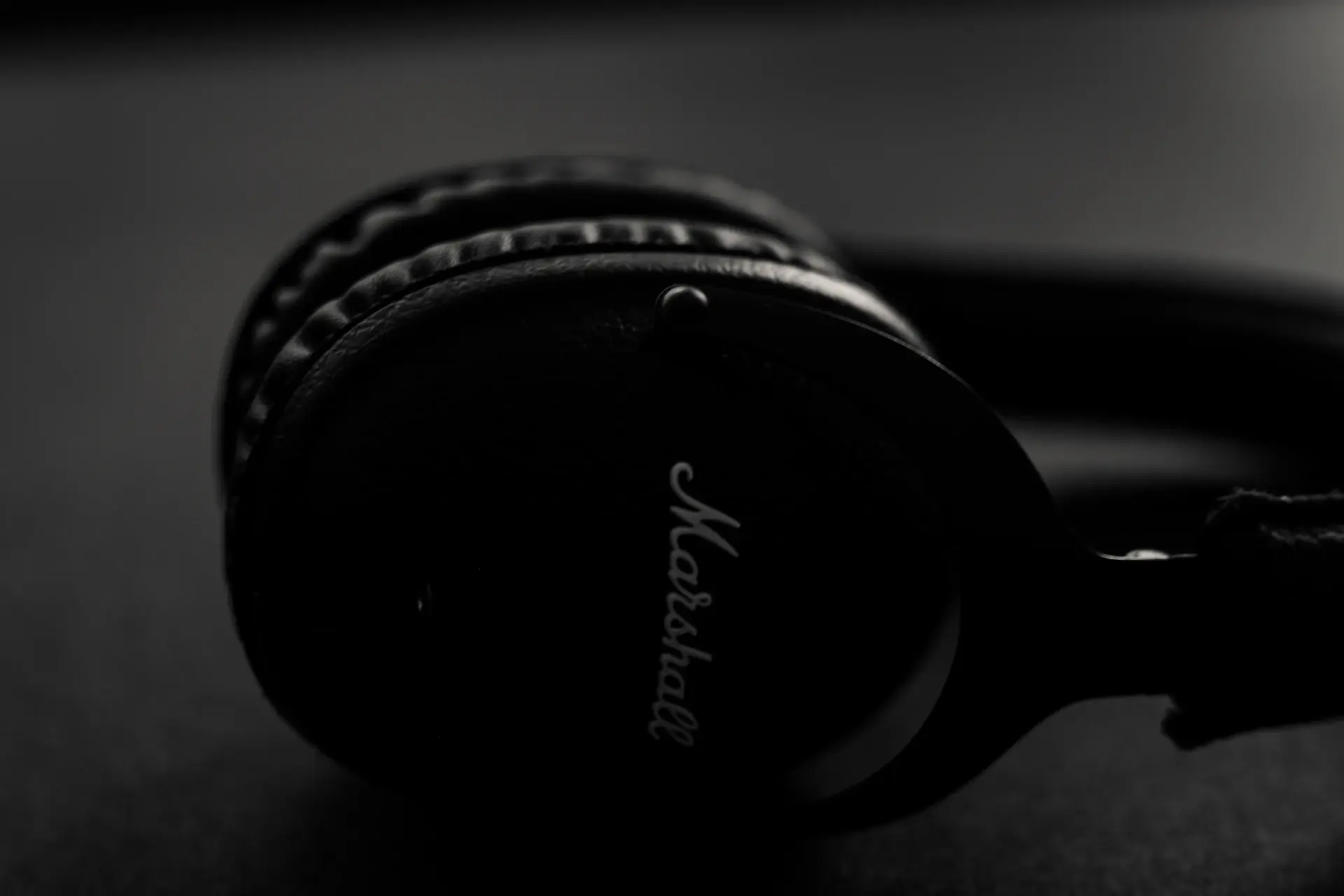 Sony WH-2000 headphones