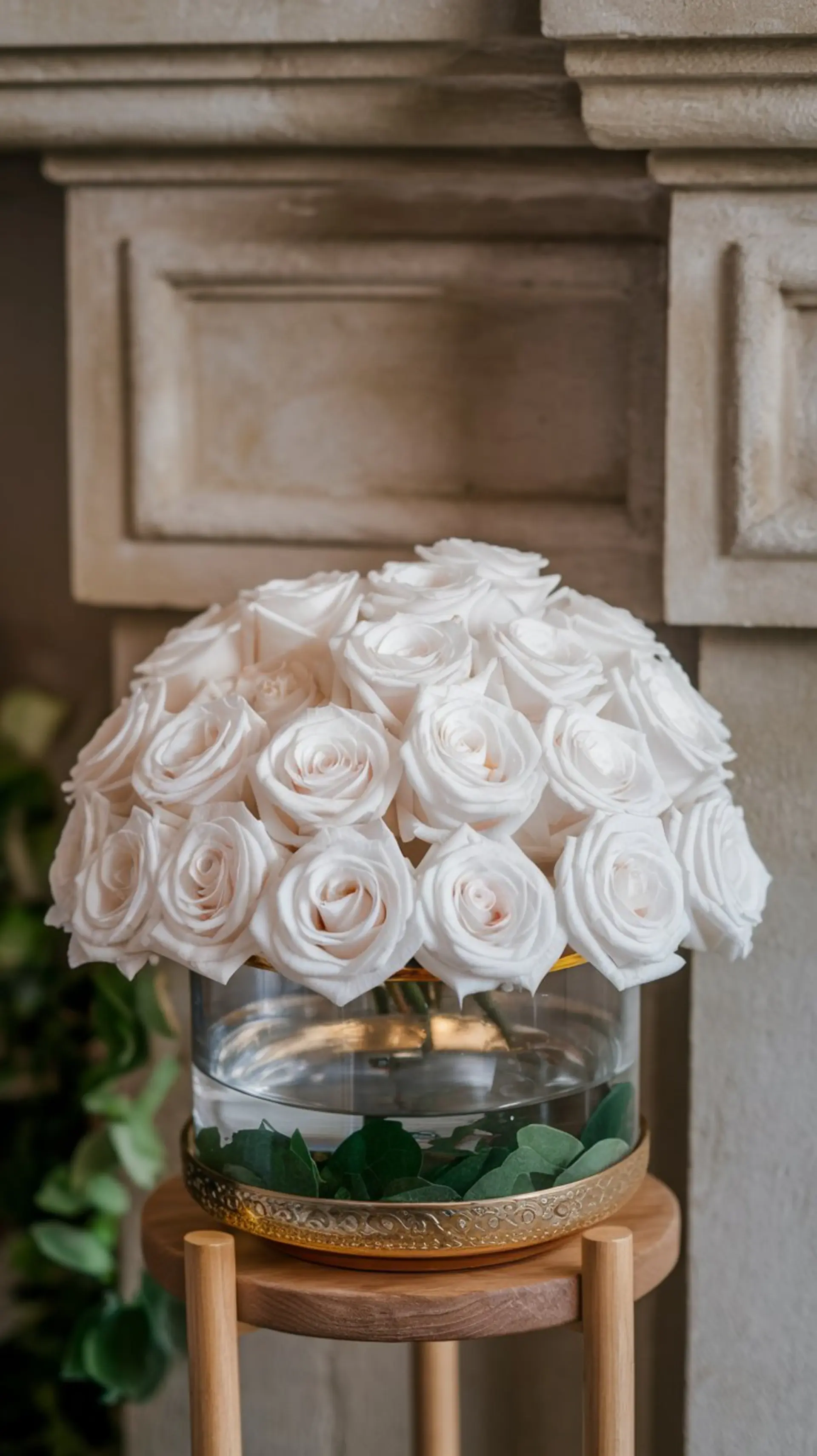 Gold-accent signature bouquet