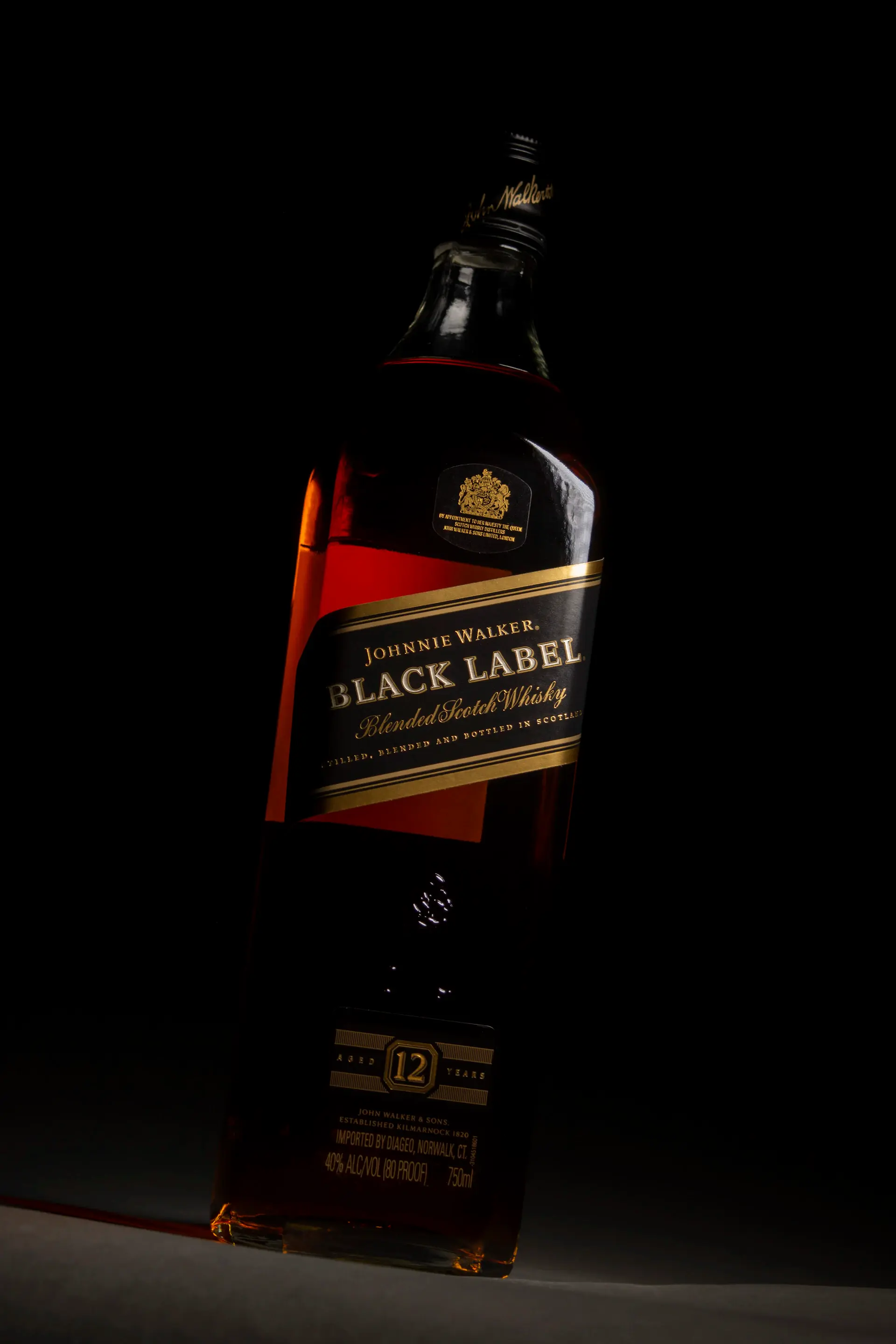 Kuroyama Japanese single cask whisky bottle