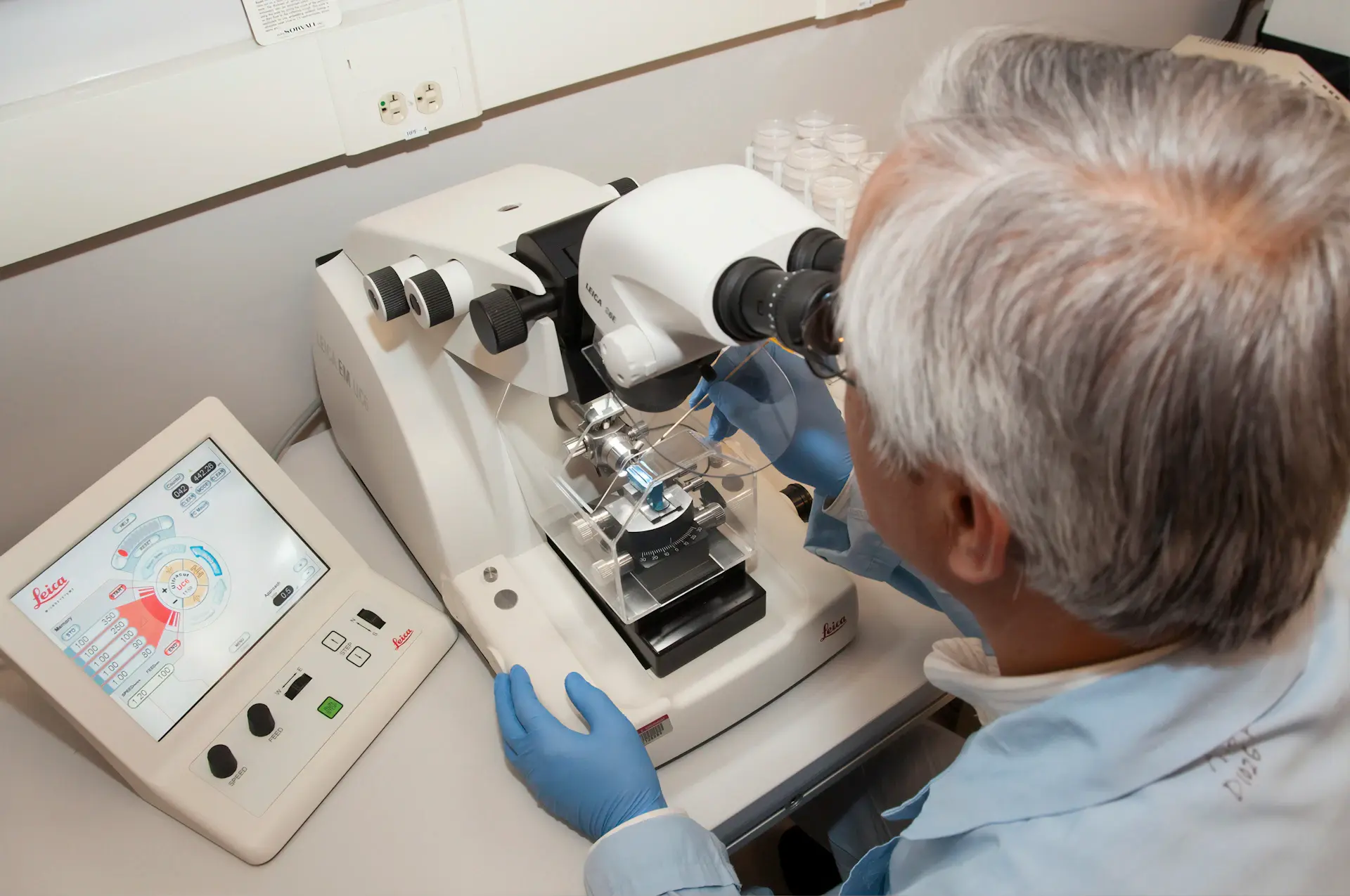 Thiết bị cảm biến sinh học nano của NanoLab