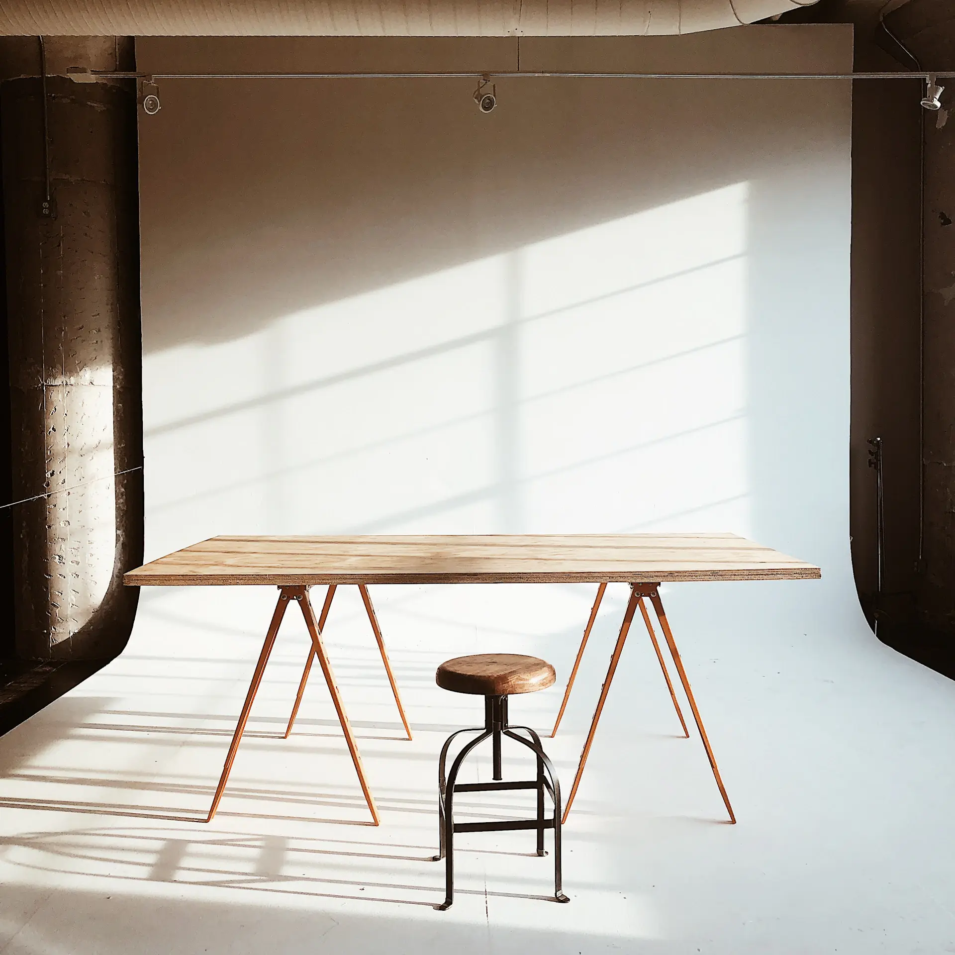 Đèn sàn Atelier