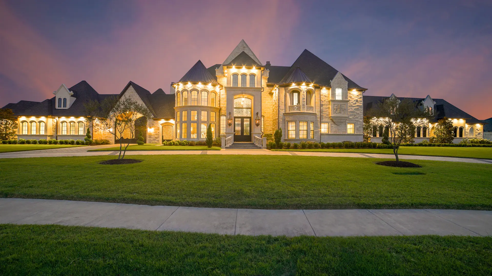 Quanta Estates luxury landing page