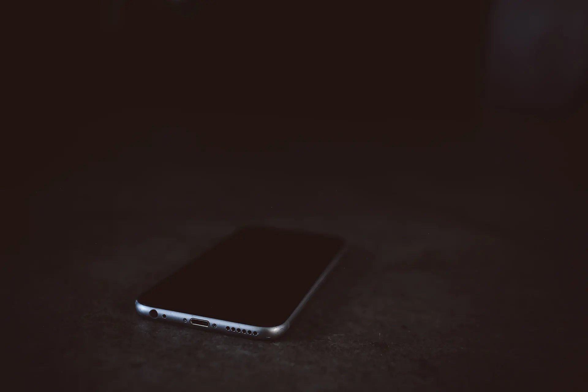 Display in low-light mode