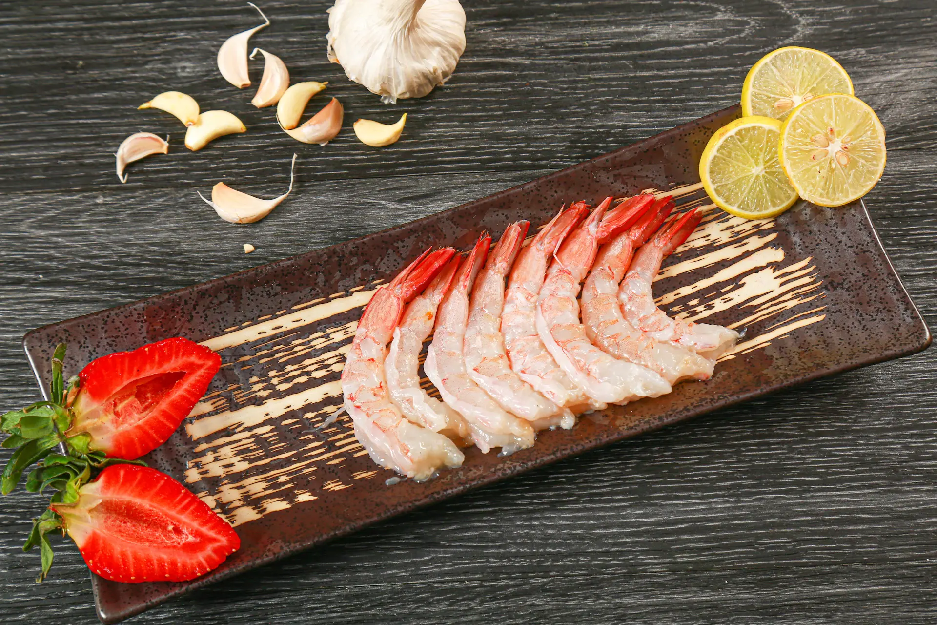 Tôm hùm sashimi