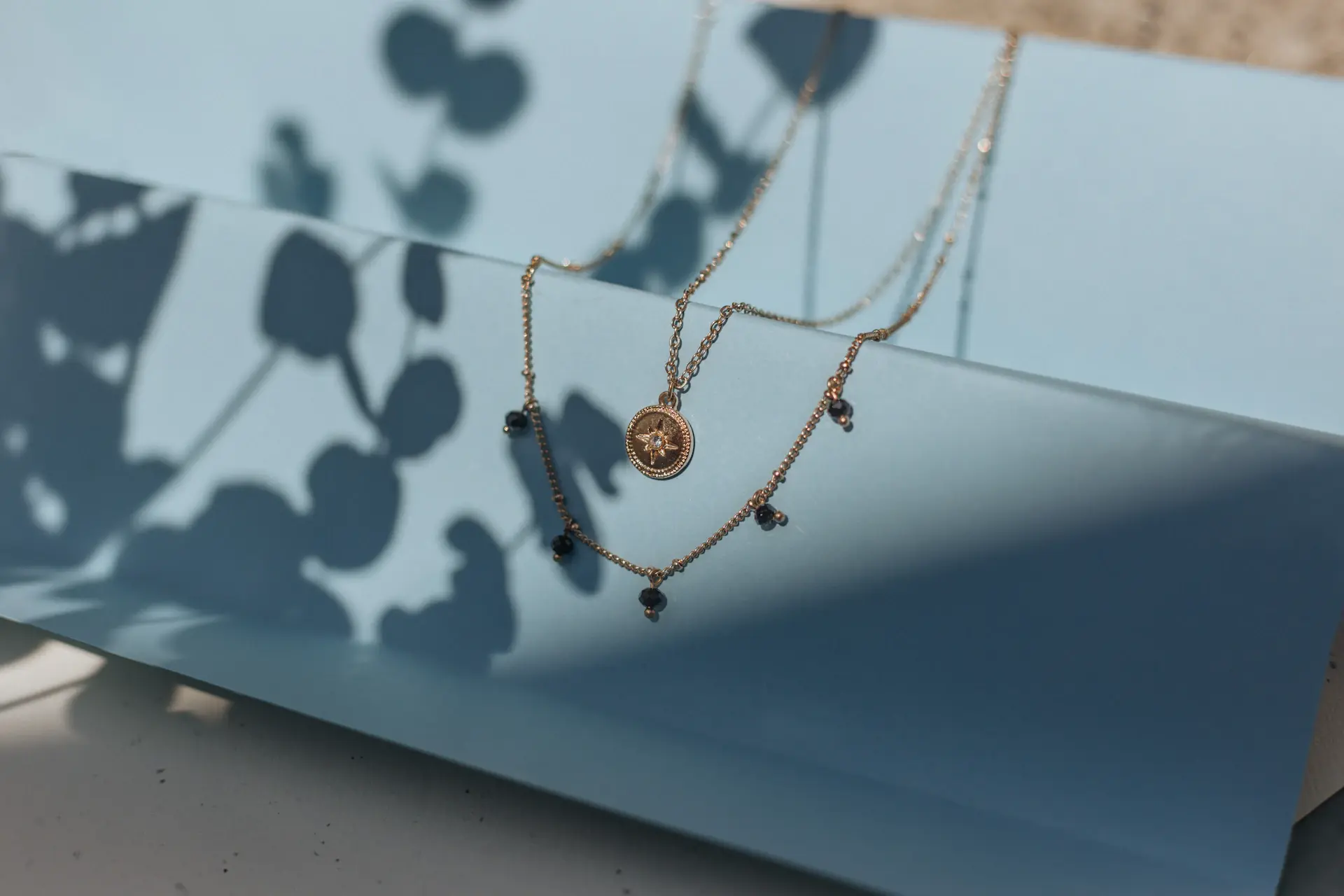 Mặt dây Luxury