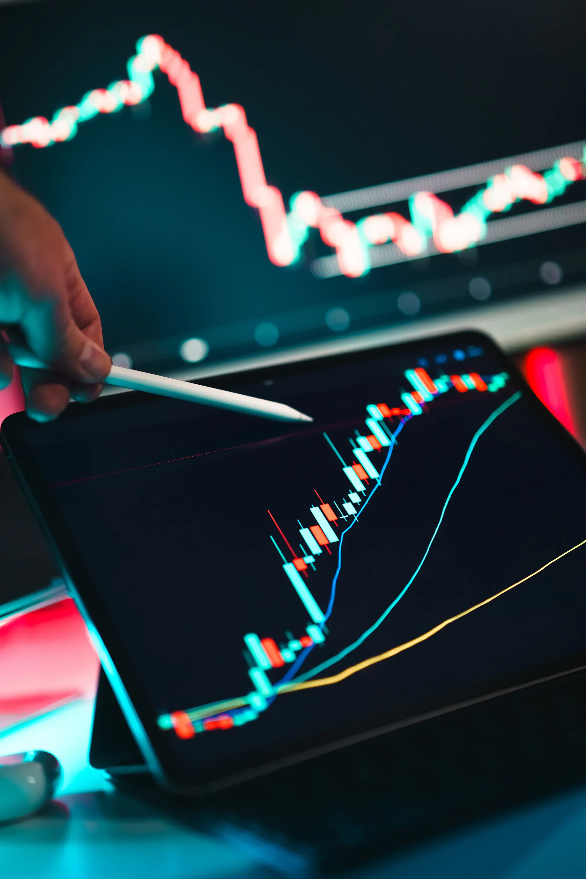Màn hình đầu tư và quản lý tài sản trên ứng dụng BankLuxe
