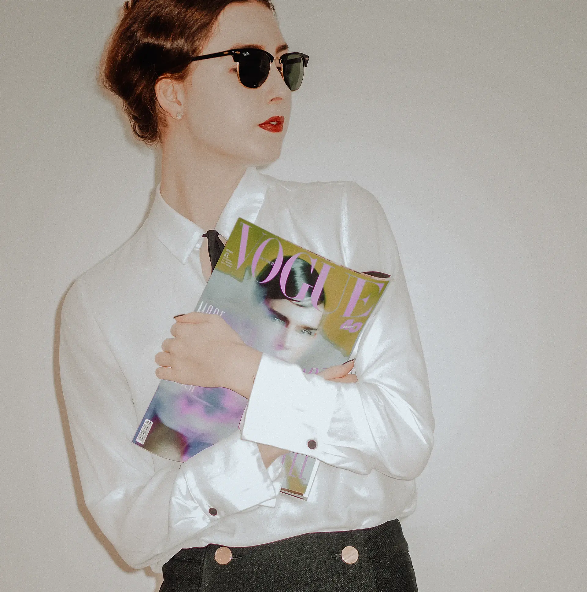 Linh Nguyễn — Editor-in-Chief Elysian Glow Editorial