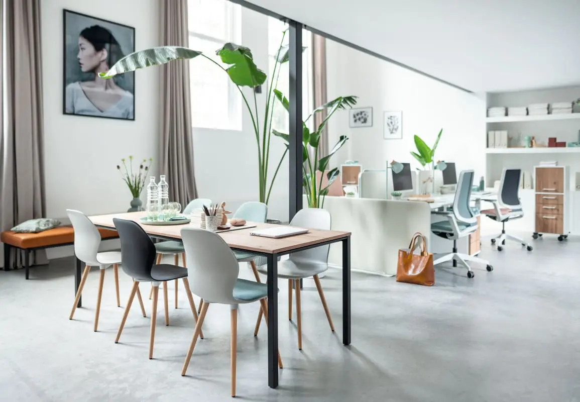 Môi trường làm việc tại Tập đoàn Kim Tín