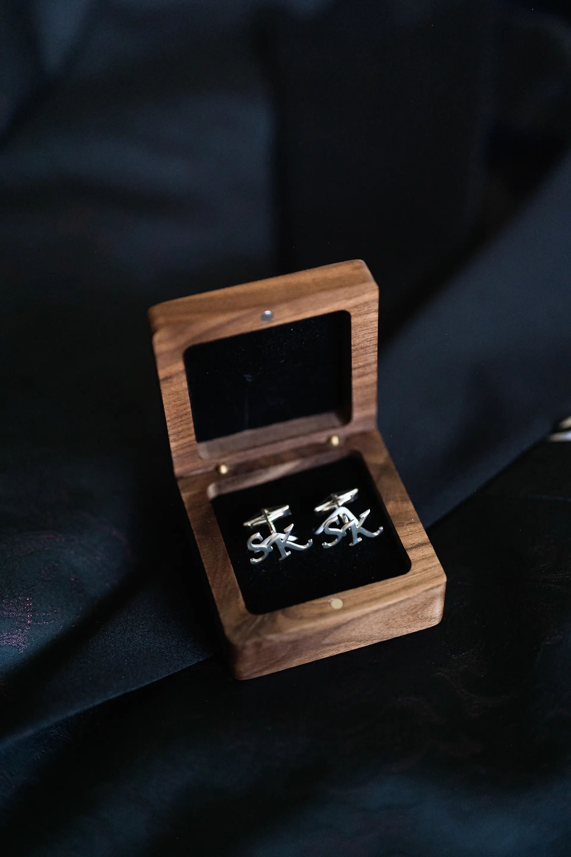 A single malt whisky gift box with tasting notes card and amber spirit