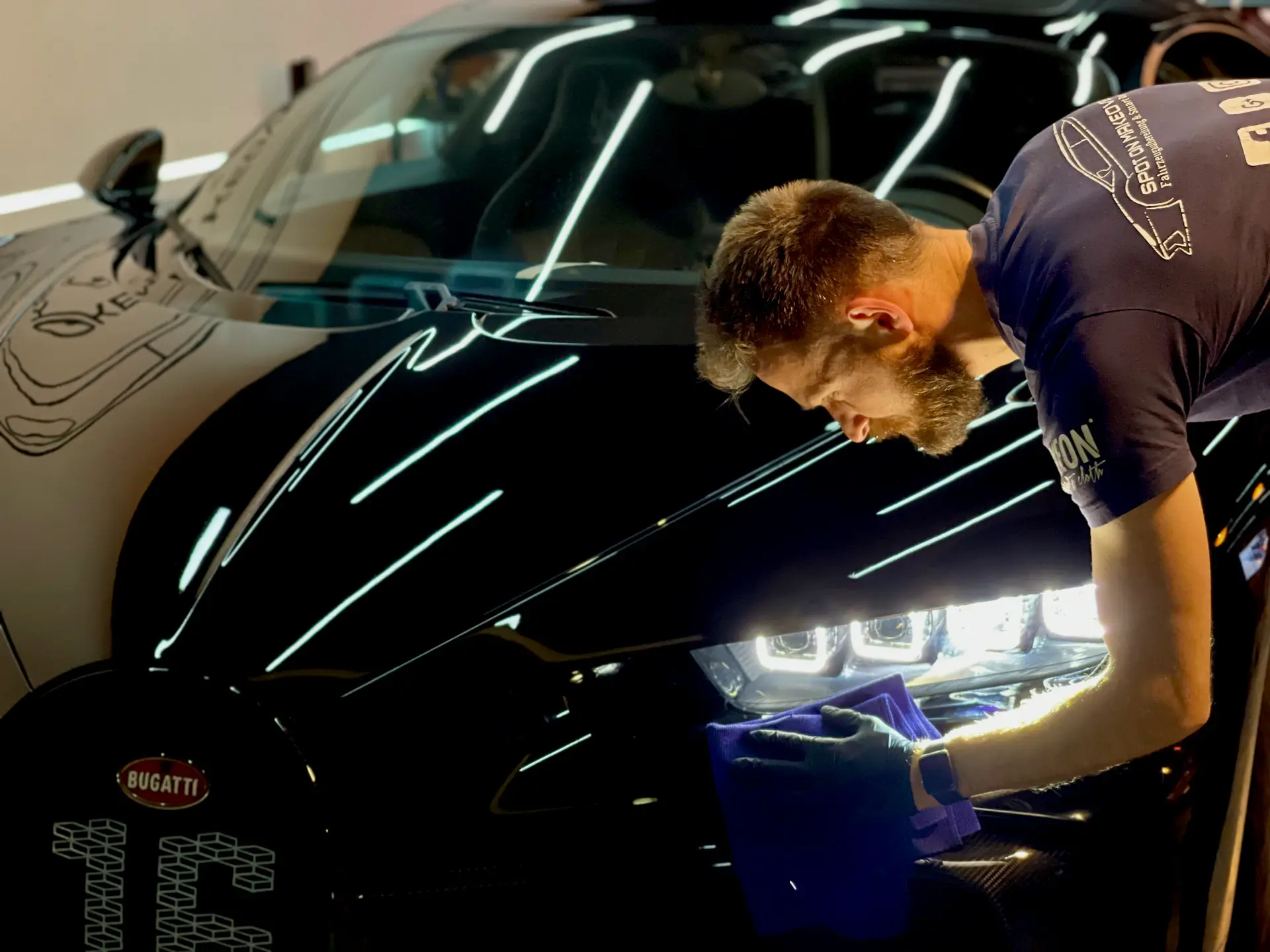 Studio detailing đánh bóng xe