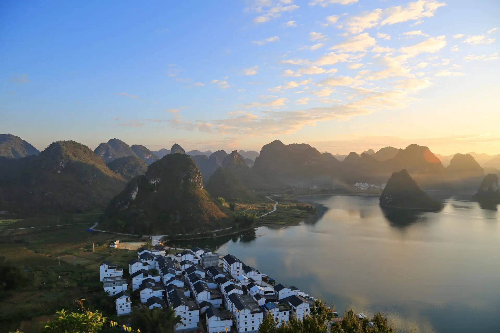 Khu nghỉ dưỡng cao cấp bên thiên nhiên